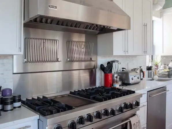 148 West 131st Street image 10 of 12