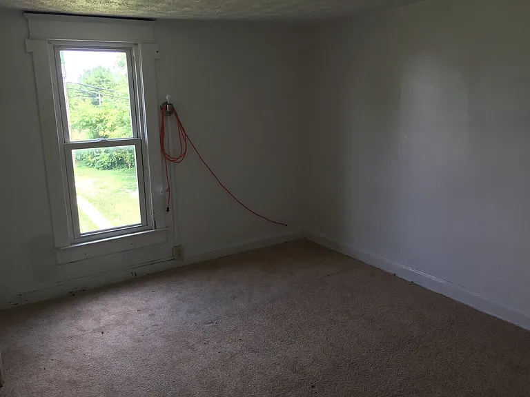 374 Seroco Ave — Photo 4