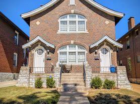 5039 Winona Ave, Saint Louis, MO