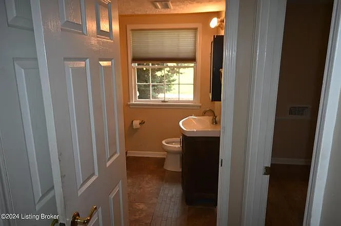 4412 Stony Brook Dr — Photo 3