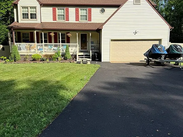 201 Harpoon Cv, Stafford, VA 22554