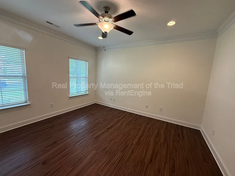5741 Marblehead Dr — Photo 3