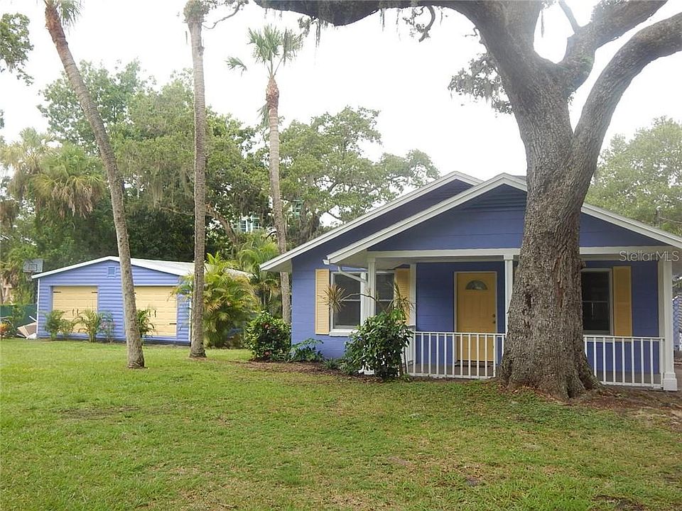 1st image of 2447 Walker Cir
