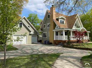 1912 Louisiana St, Lawrence, KS 66046