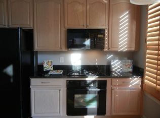 11452 Log Ridge Dr, Fairfax, VA 22030