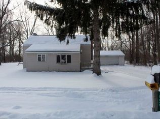 659 Pickard Rd, Temperance, MI 48182