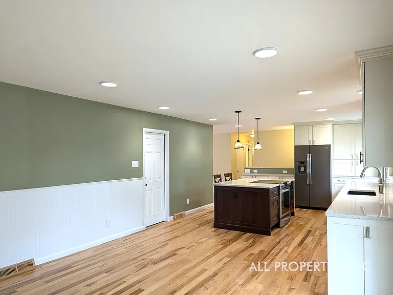 6905 E Hillside Pl — Photo 23