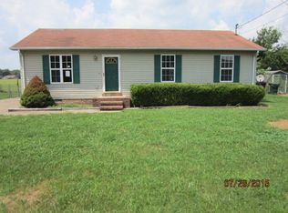 542 Foxfield Rd, Hopkinsville, KY 42240