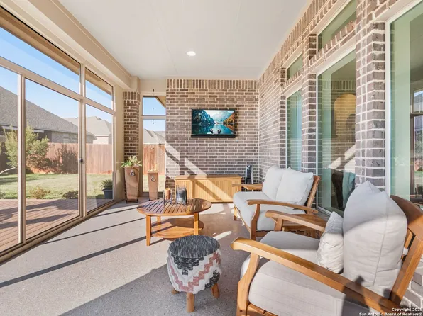 9700 Innes Pl, Boerne, TX 78006
