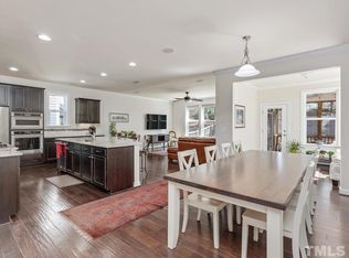 2525 Snowdrop Ct, Apex, NC 27502