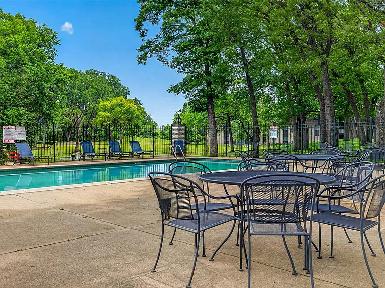 13-Community Pool