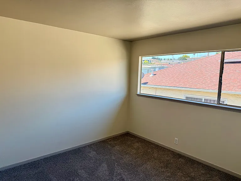 231 Millwood Dr — Photo 12