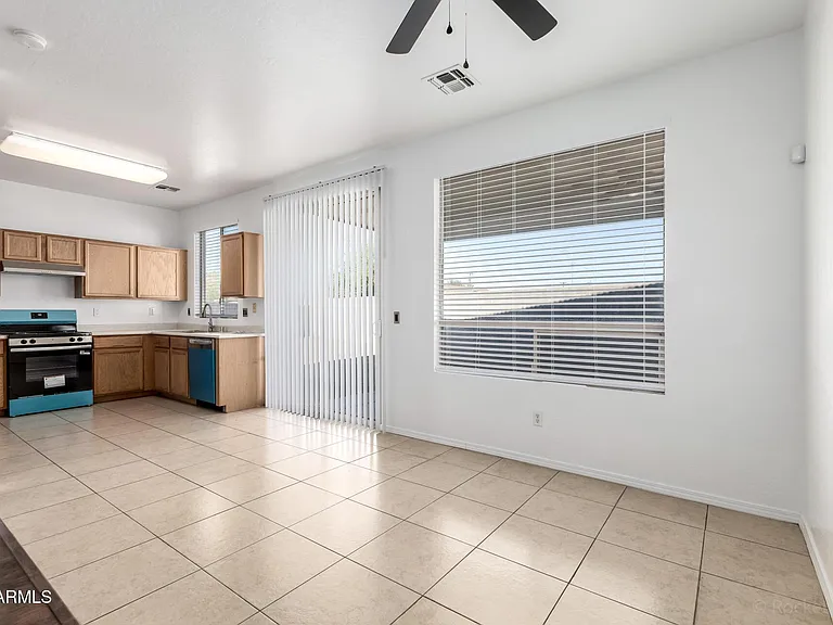 1501 S 113th Dr — Photo 6