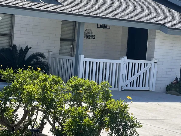 15245 W El Mar Ln, Kerman, CA 93630