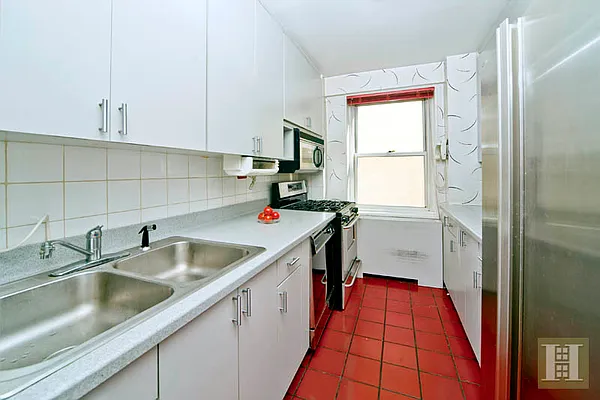 Sold by Halstead Real Estate | media 10