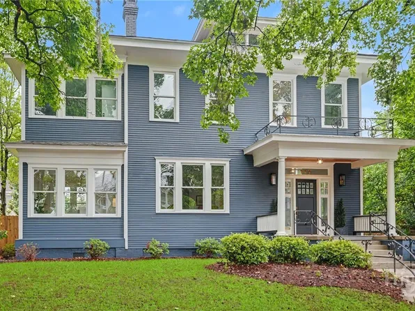 111 E 49th Street, Savannah, GA 31405