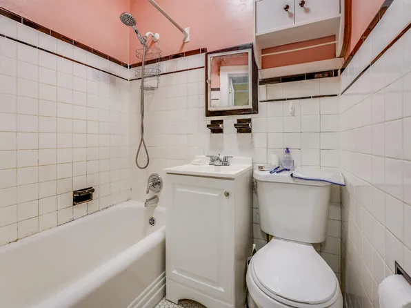 344 7th Street image 28 of 31