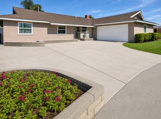 518 N Carousel Pl, Anaheim, CA 92806