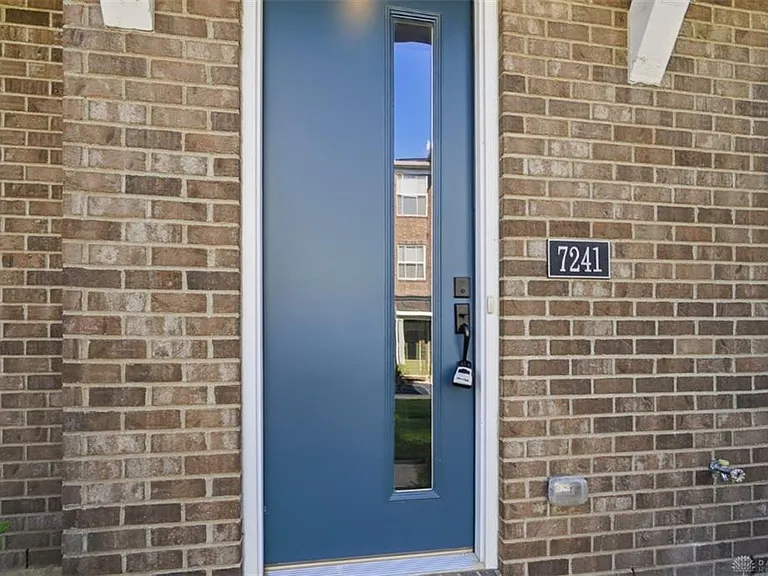 7241 Otley Dr — Photo 7