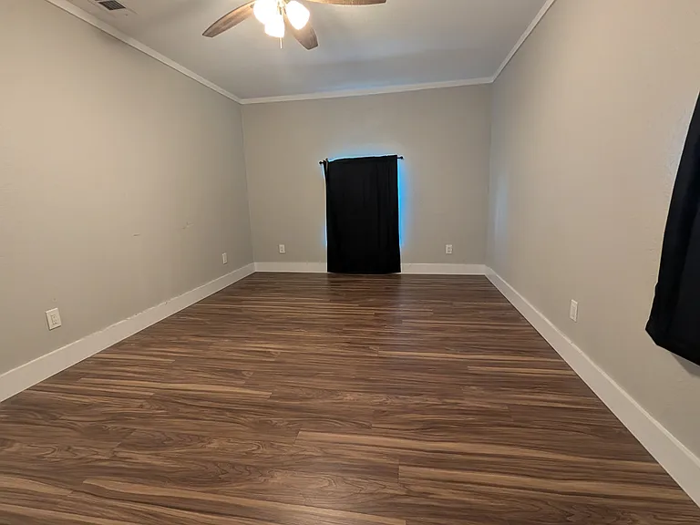 2619 Fenwick Dr — Photo 13