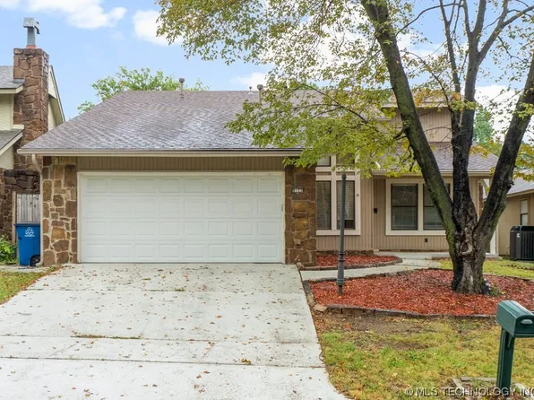 9123 S Lakewood Ave, Tulsa, OK 74137