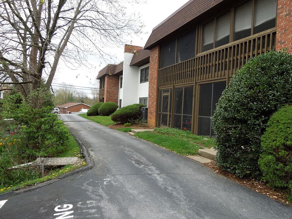 Holly Crest Condos