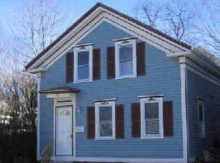 27 Clark Mill St, Coventry, RI 02816