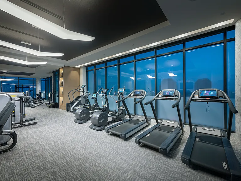 24-Hr Fitness Center