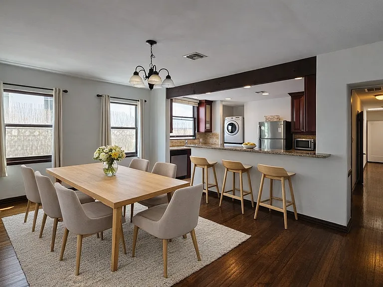 6230 Lindenhurst Ave — Photo 4