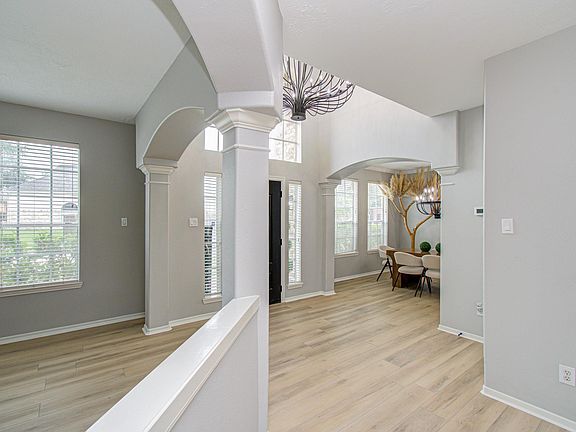 5th image of 2226 Laurel Forest Way