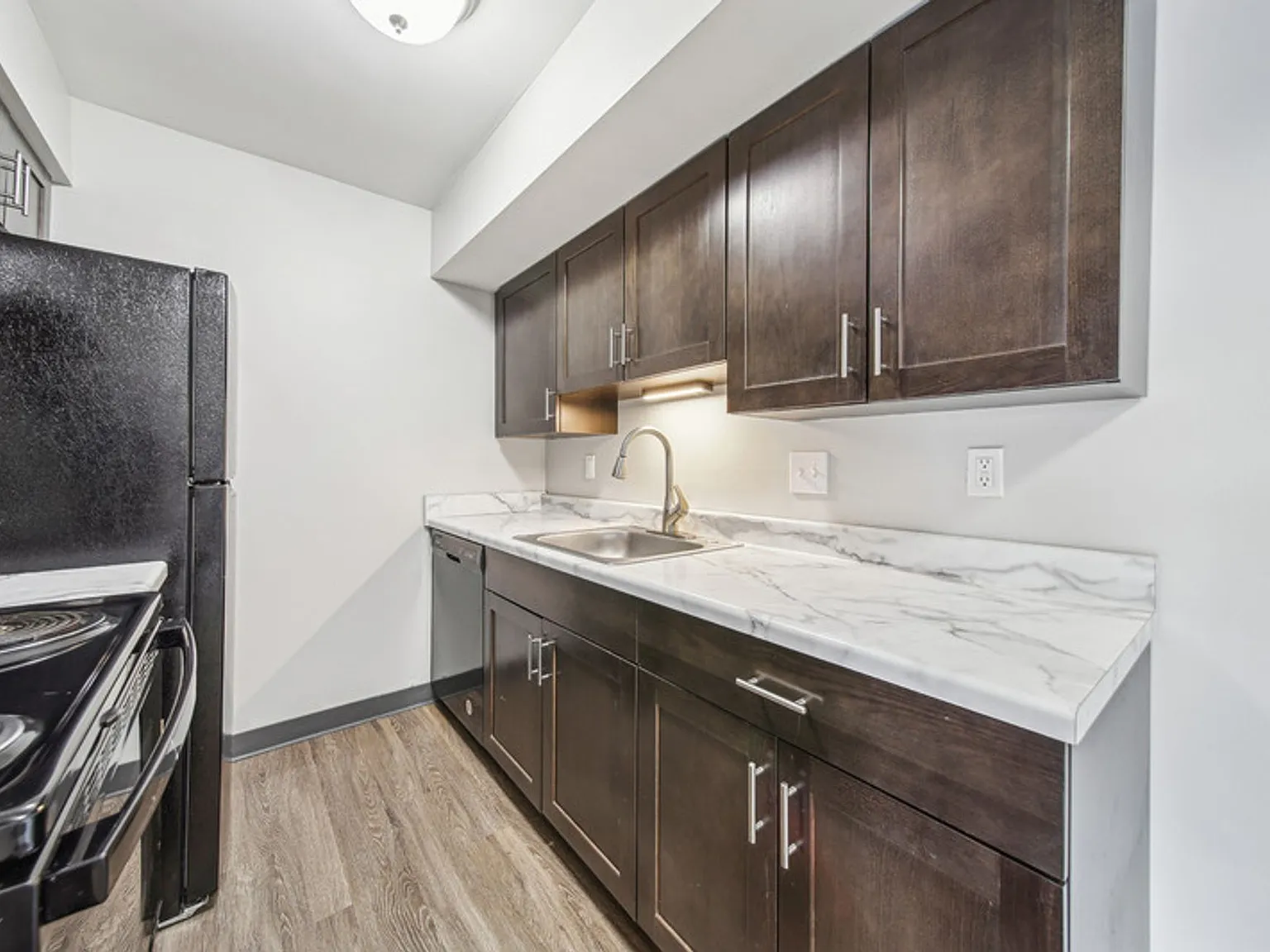 North Branch Apartments — Photo 2