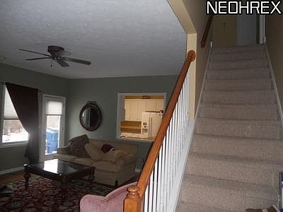 5th image of 36209 Falcon Crest Ave