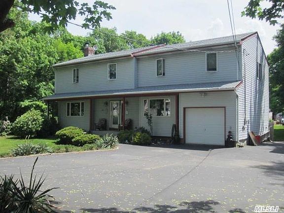 2nd image of 55 Syracuse Ave