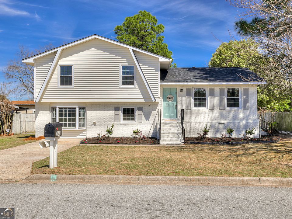 1st image of 2545 Andorra Dr