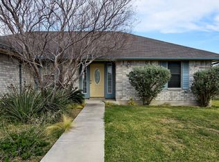 1084 Cordova Loop, Seguin, TX 78155