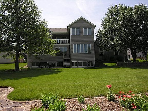 2nd image of 1911 Crestmoor Cove Cc Ct