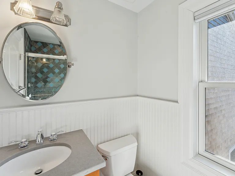 11 Arbutus Rd — Photo 23