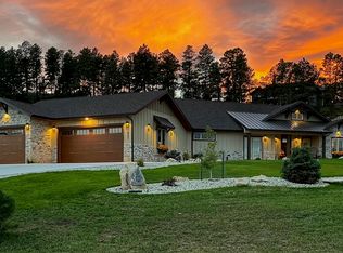 2863 Spotted Fawn Ln, Rapid City, SD 57702