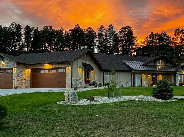 2863 Spotted Fawn Ln, Rapid City, SD 57702