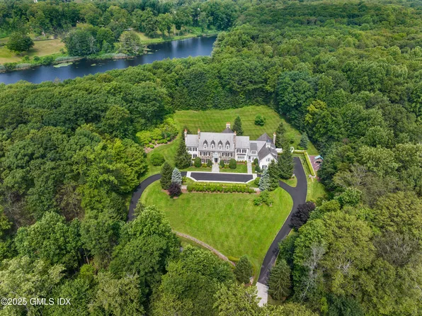 62 Summersweet Ln, New Canaan, CT 06840