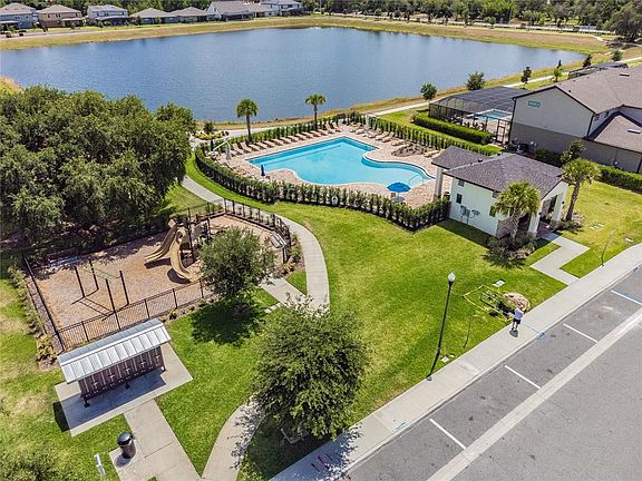 3rd image of 2888 Matera Dr