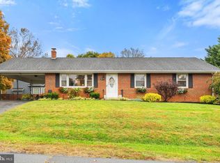 204 E 17th St, Front Royal, VA 22630