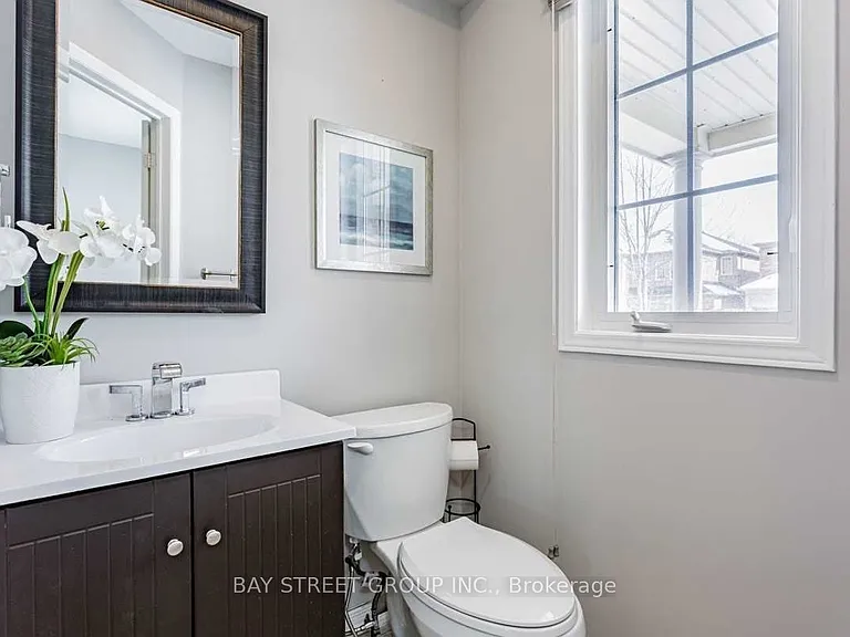 30 Delattaye Ave — Photo 15