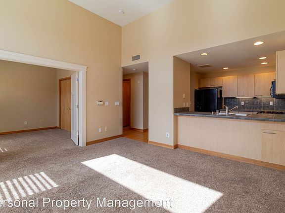 4th image of 400 W 8th St Unit 409W