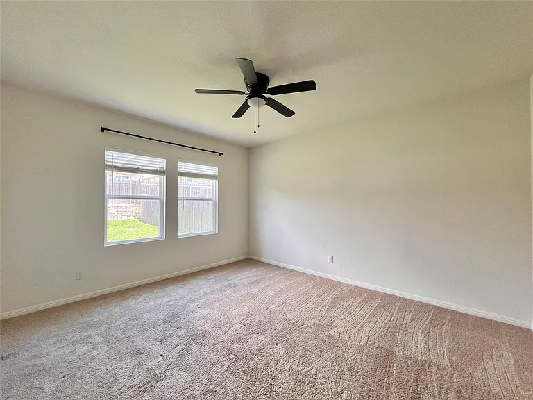 19323 Berringer Dr — Photo 11