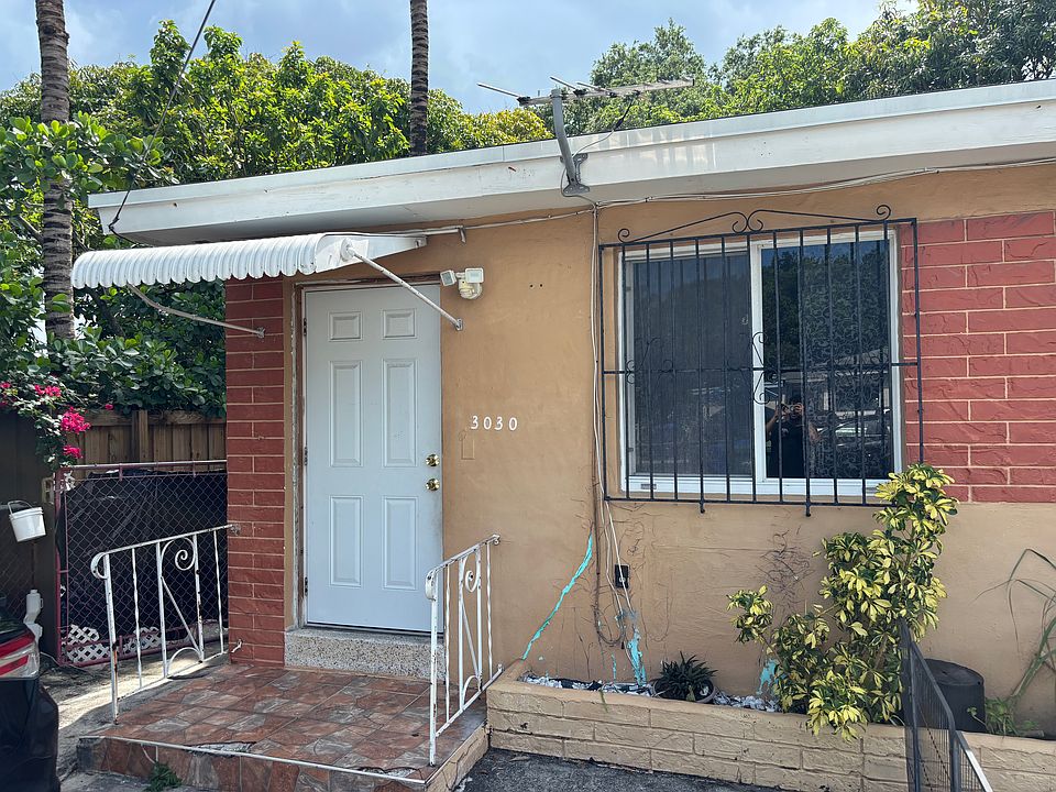 1st image of 3030 NW 15th Ave #1