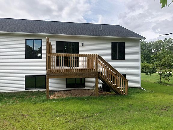 3rd image of 6148 Hanna Lake Ave SE