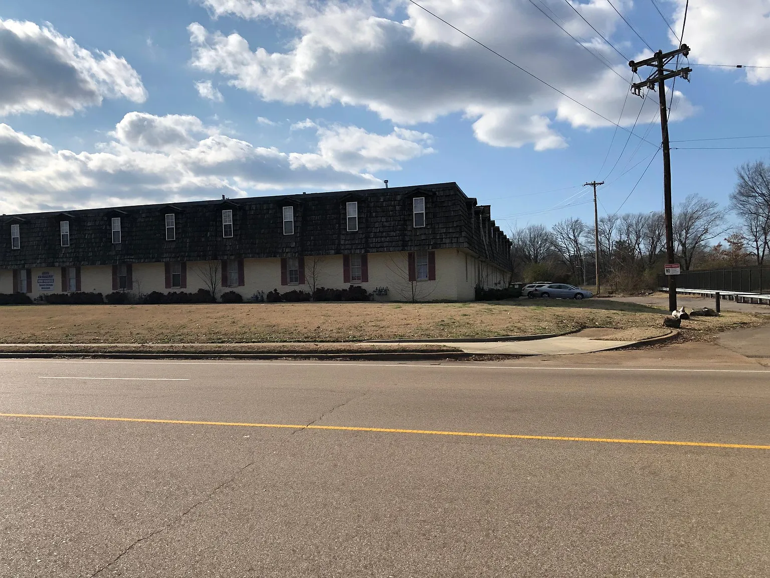 3725 Millbranch Rd — Photo 2