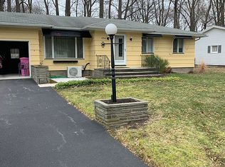 234 Frear Dr, Rochester, NY 14616