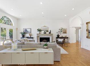 950 Hampton Rd, Arcadia, CA 91006